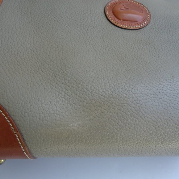 Vintage Dooney & Bourke leather handbag. - Picture 3 of 16